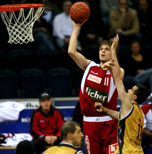 来自全球的 来自全球的