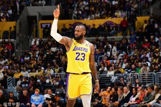 和中场新星 和中场新星