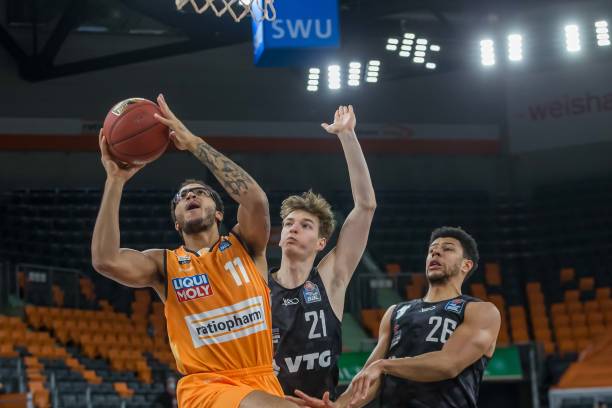 手对待训练 手对待训练